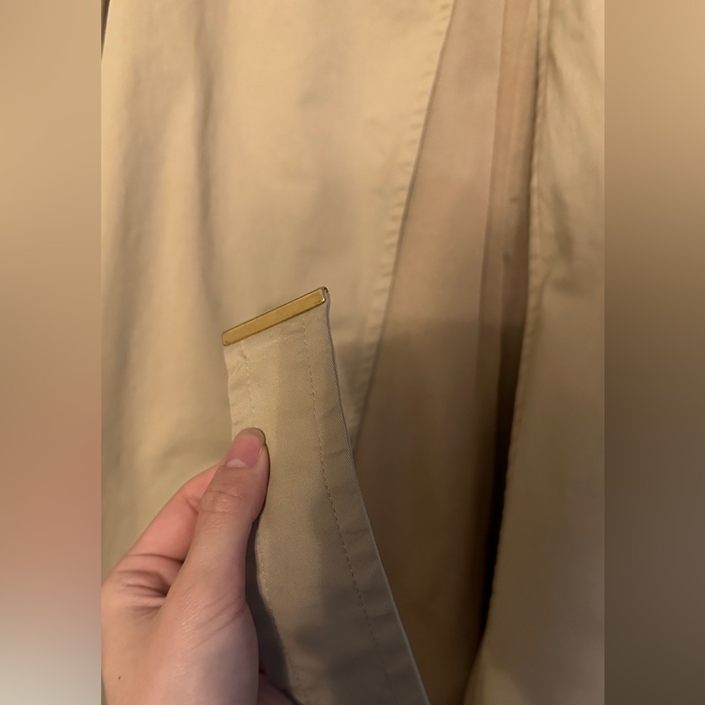Cuyana classic belted trench coat - Picture 4 of 9